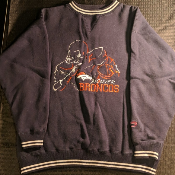 Cadre long sleeve Denver Broncos sweatshirt. - Picture 1 of 5